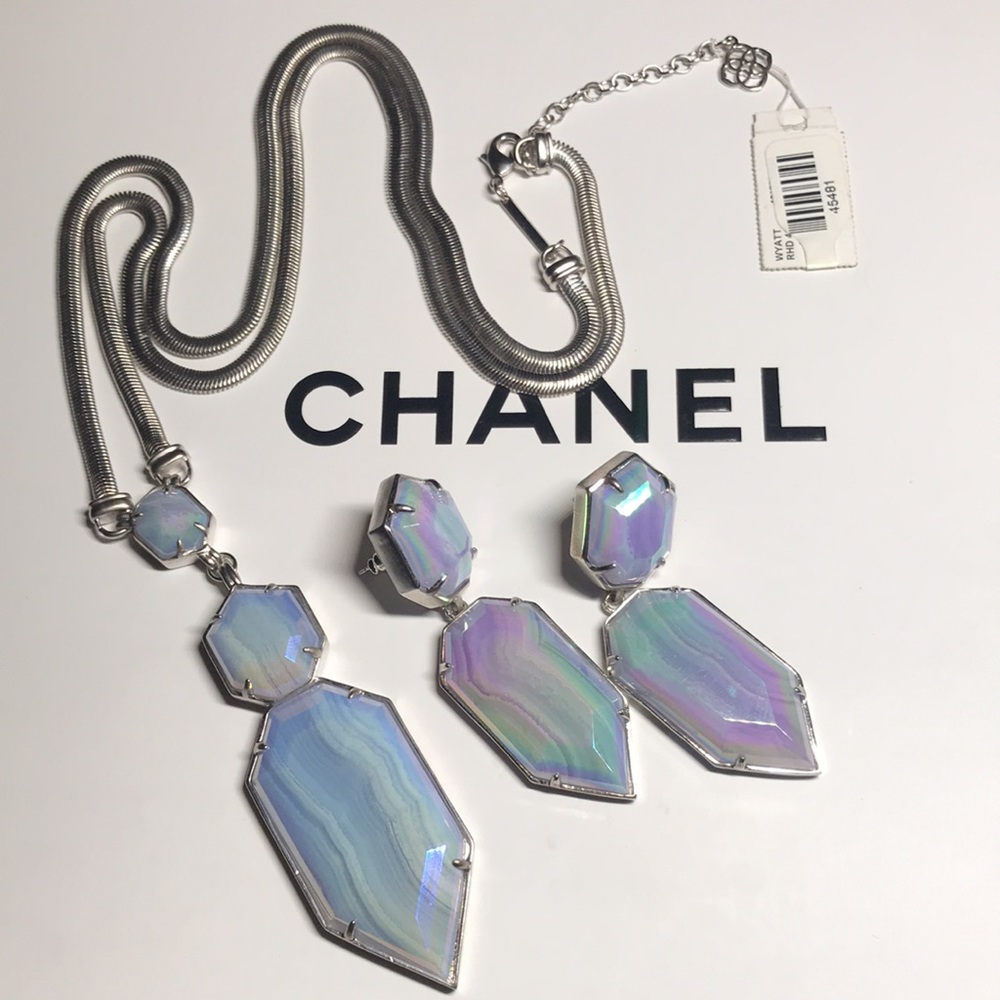 Pearl & Wyatt set